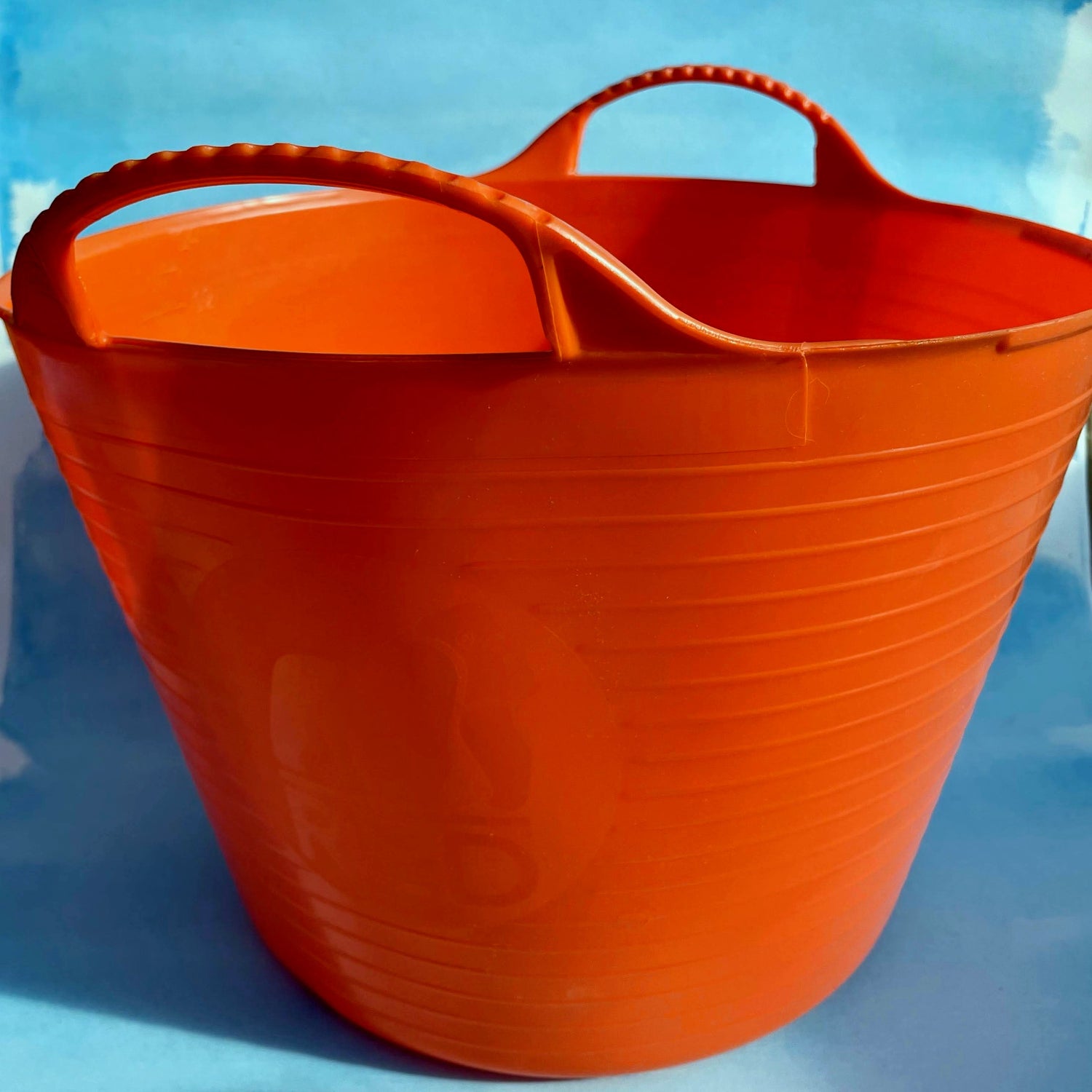 3.7 Gallon Garden Tub