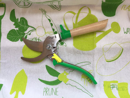 Opinel Hand Pruner - Green vendor-unknown